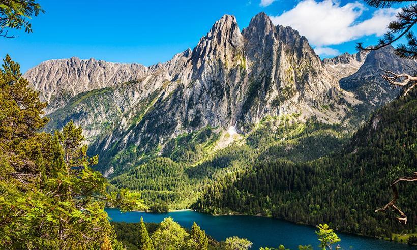 Apartaments Sort Pirineus Dış mekan fotoğraf